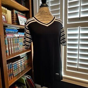 Misook Black Short Sleeve Sweater Top with White Stripes